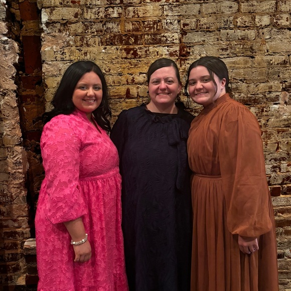 Meet your Posher, Nicky - Picture 5 of 16